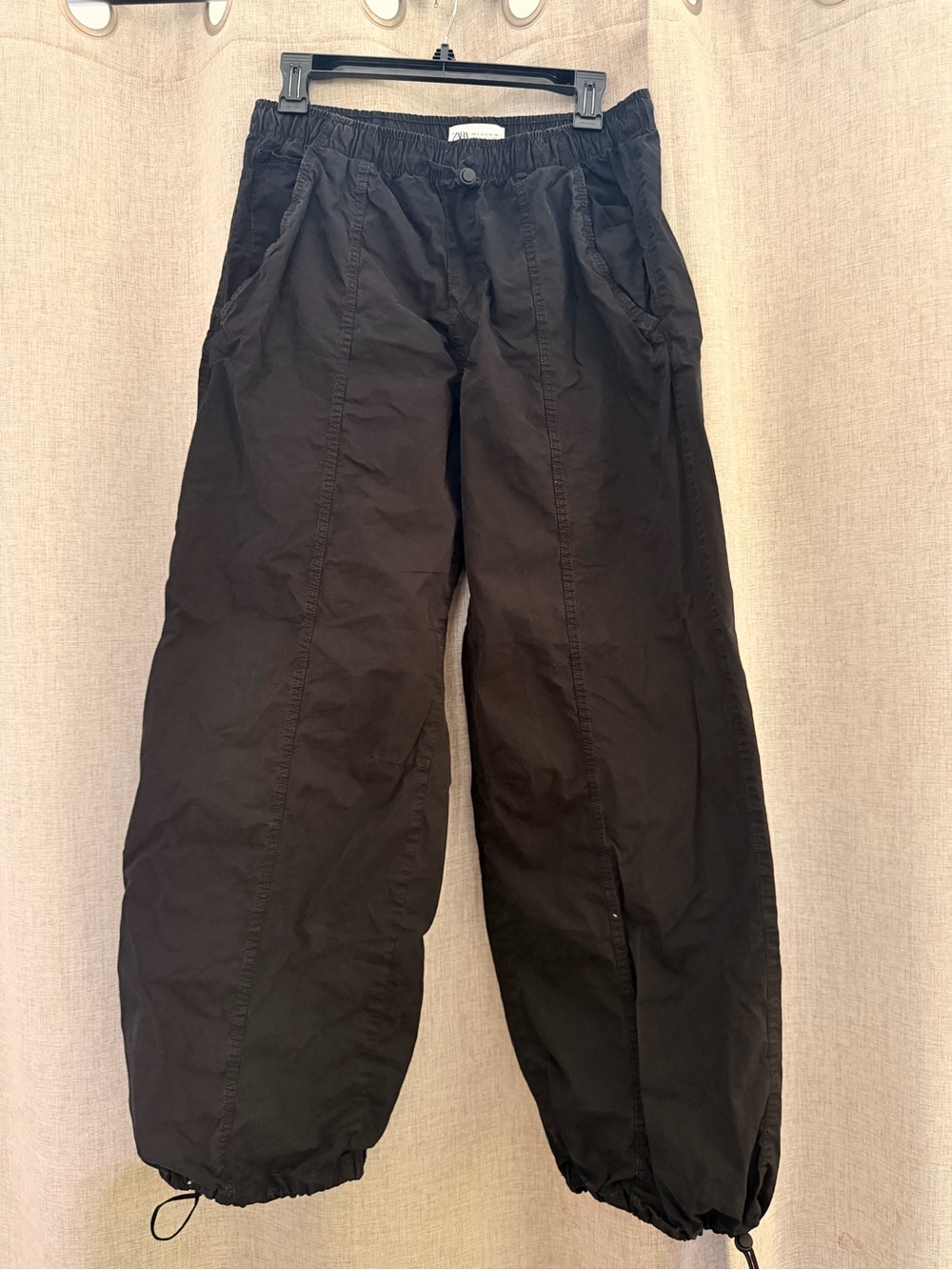 Zara Black Elastic-Waist Cargo Pants